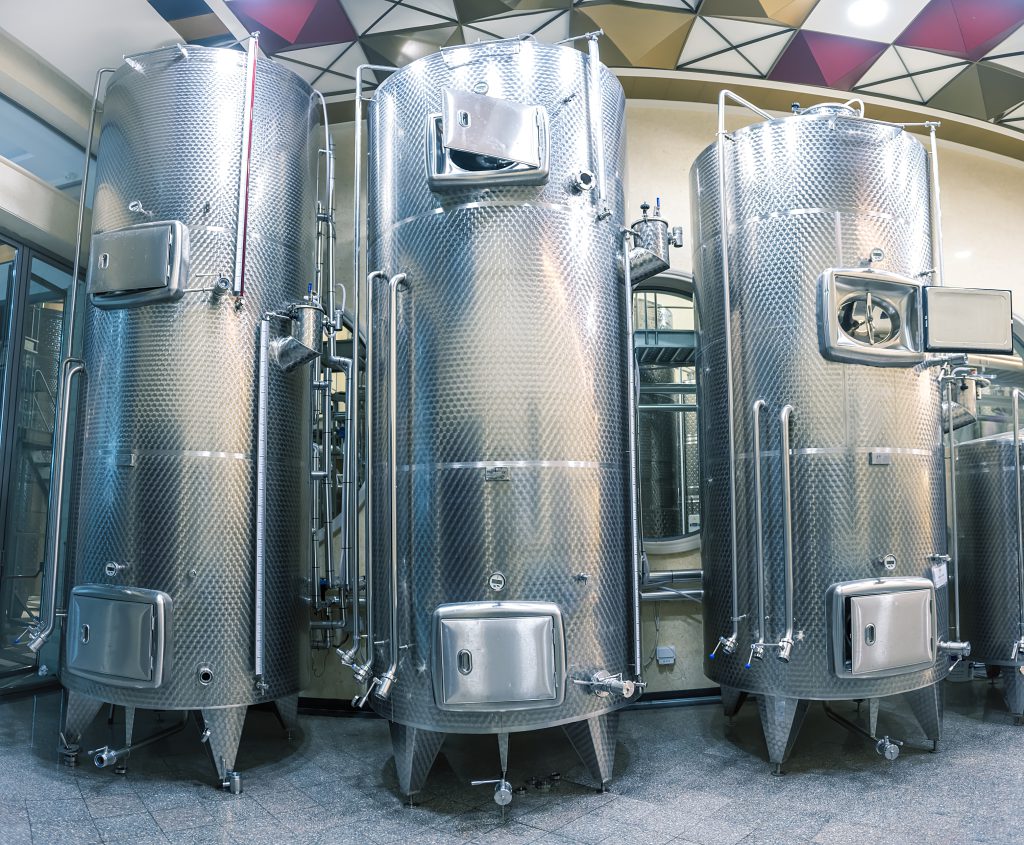 Cuves de vinification — illustration Axintra